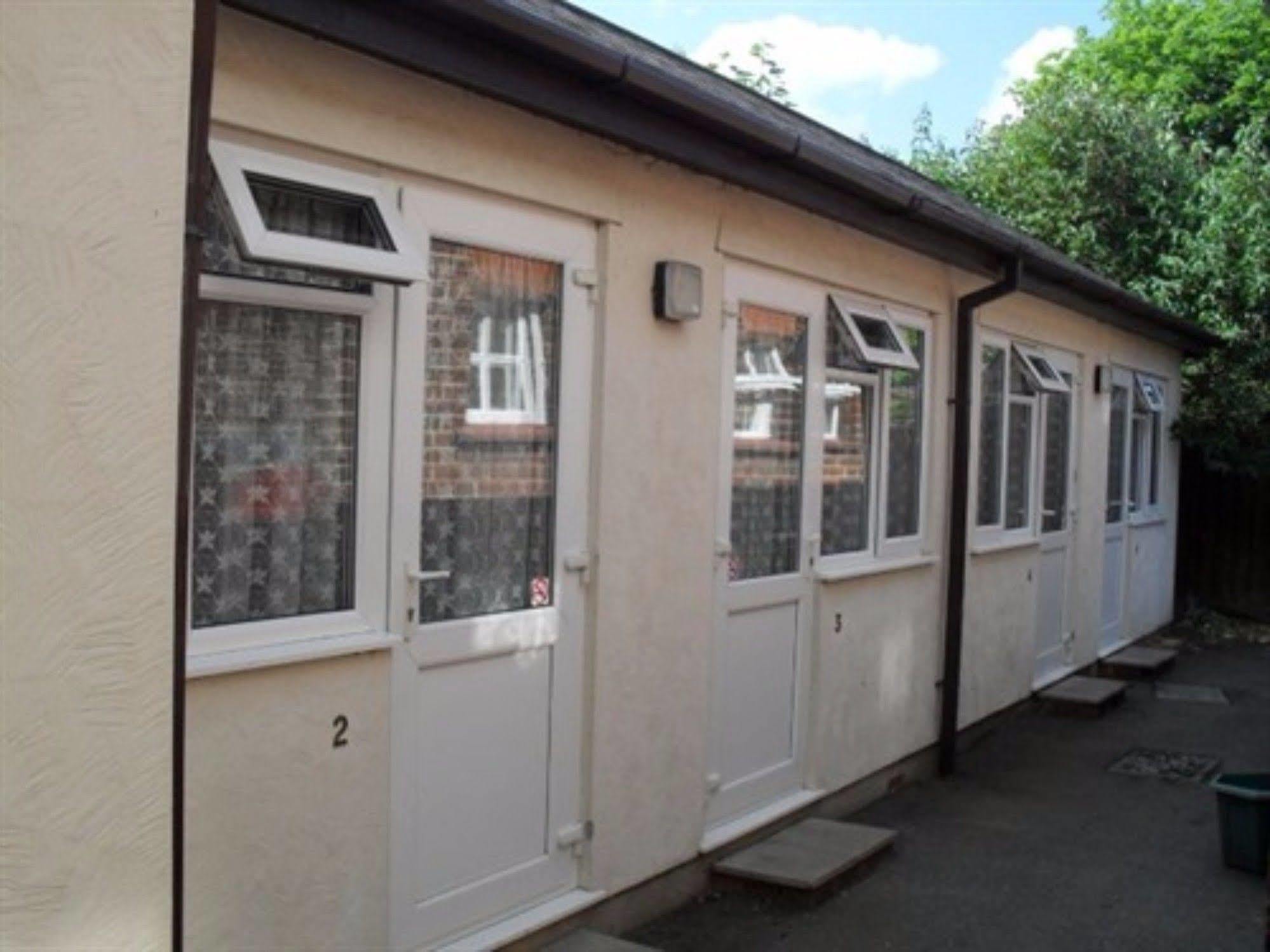 The Compasses Hotel Chelmsford Exterior foto